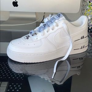 NIKE AIR FORCE 1’s Sneakers